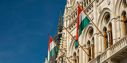 Contracte, receptoare Orange TV. Instalari antene satelit oriunde in Italia.